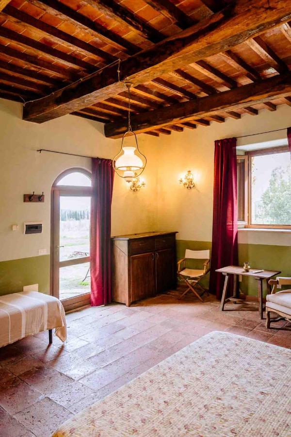 Agriturismo Bio Fattoria Di Pietra Giuncarico Екстер'єр фото